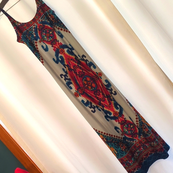 VENUS Dresses & Skirts - Venus maxi dress